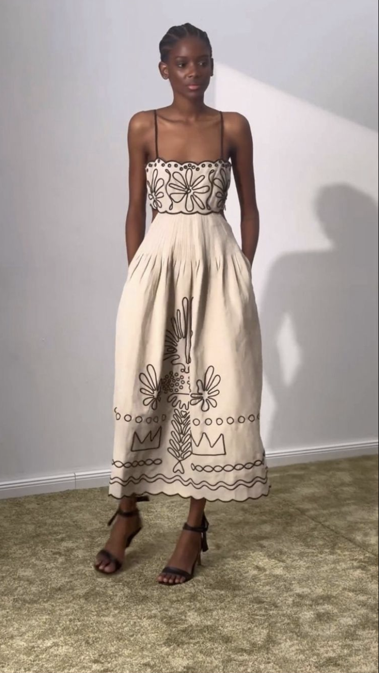 Elegant Cut-Out Resort Maxi Dress