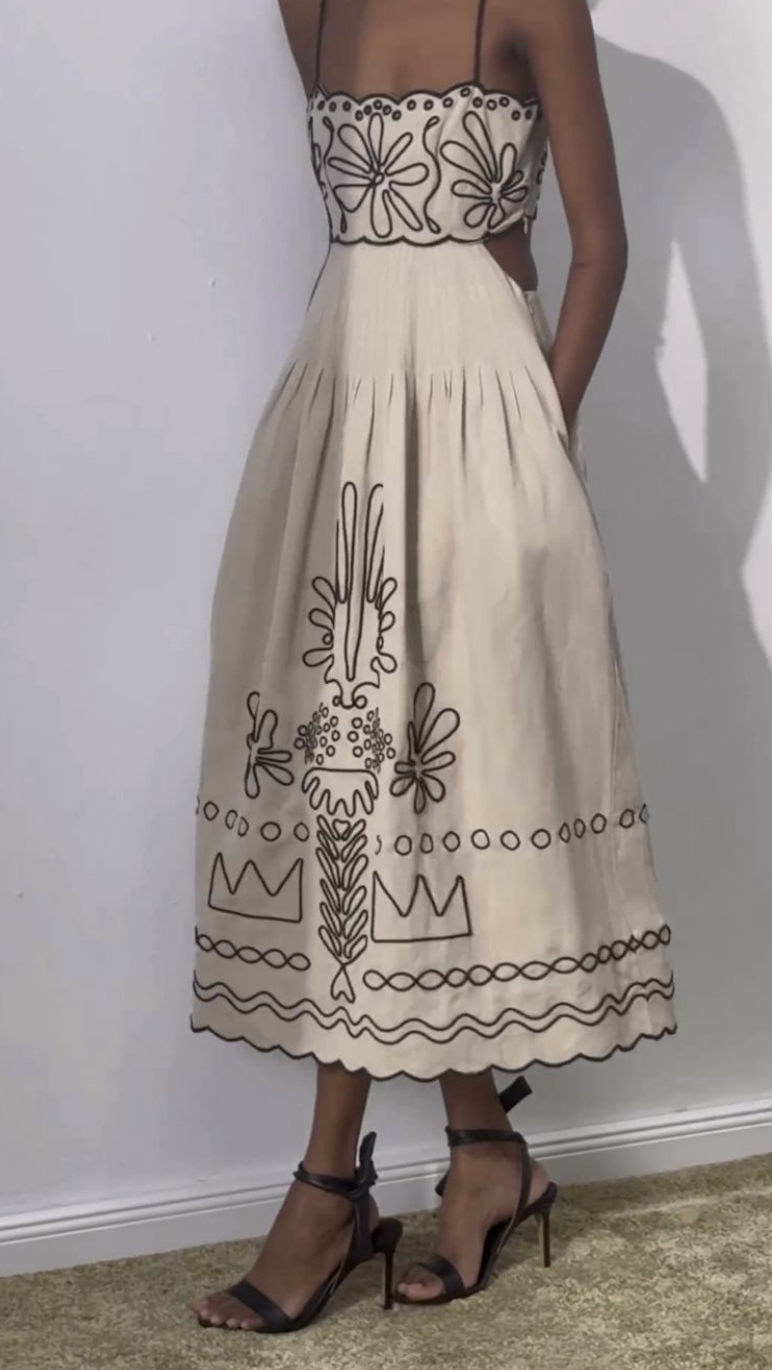 Elegant Cut-Out Resort Maxi Dress